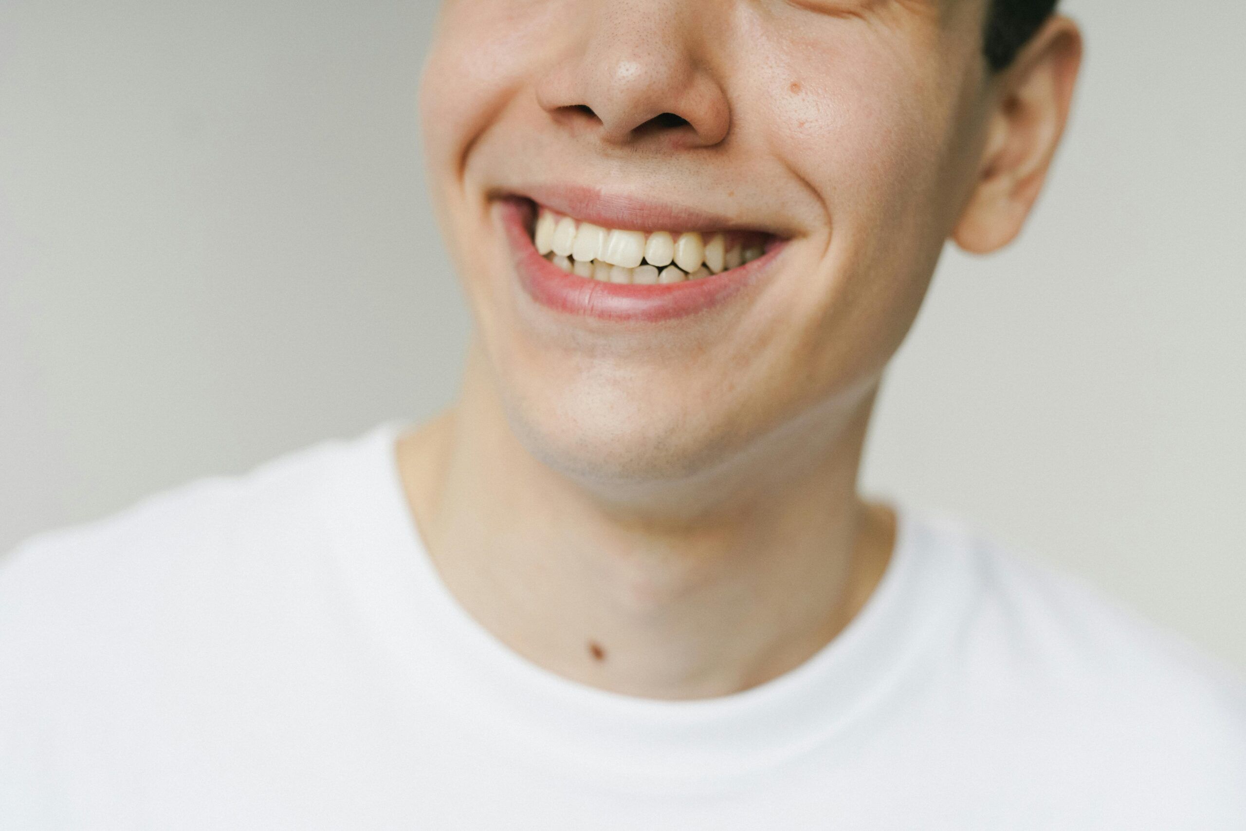 Fisioterapia para la articulación temporomandibular (ATM): causas, síntomas y tratamiento. Fisioterapeutas en Murcia (Guadalupe, Llano de Brujas). Clínica RCB
