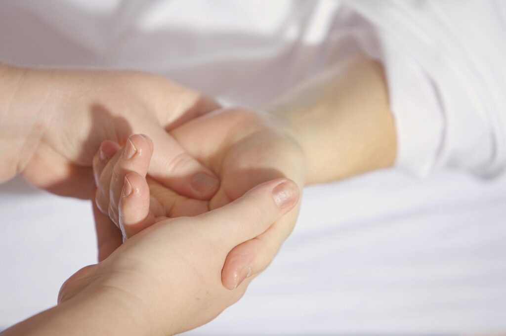 Dolor miofascial: qué es y cómo se trata. Fisioterapeutas en Murcia (Guadalupe y Llano de Brujas). Clínica RCB Dolor miofascial: qué es y cómo se trata. Fisioterapeutas en Murcia (Guadalupe y Llano de Brujas). Clínica RCB